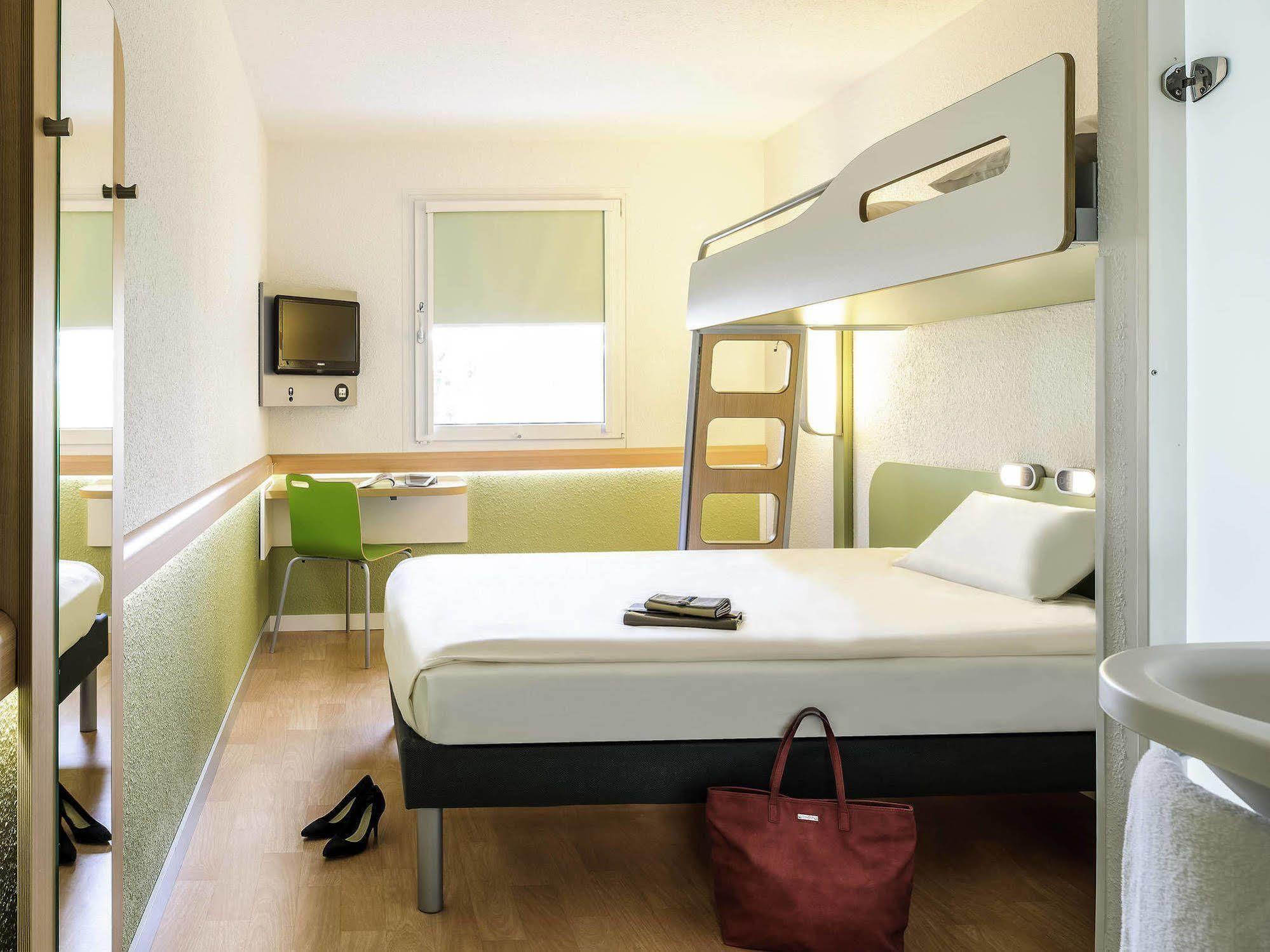 Ibis Budget Lille Ronchin - Stade Pierre Mauroy Exterior photo